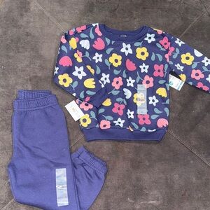 Floral Patterned Sweatshirt and Pants Set